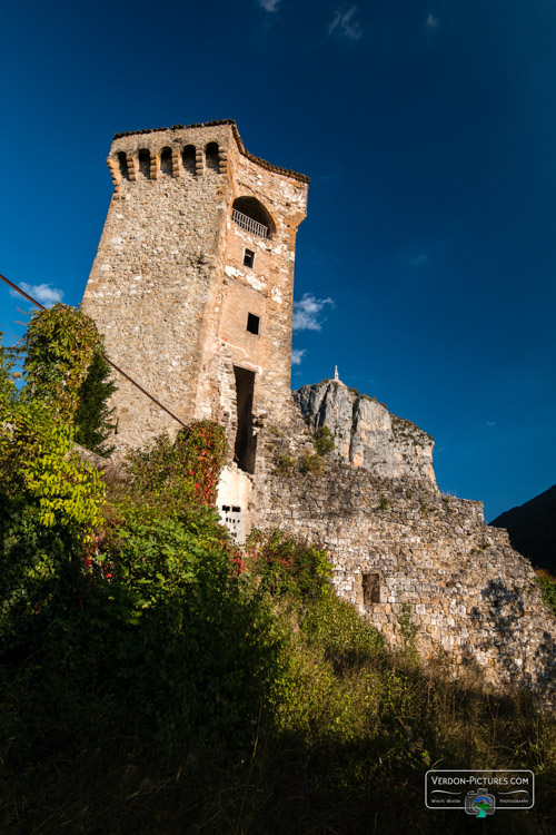 photo jardins tour pentagonale verdon